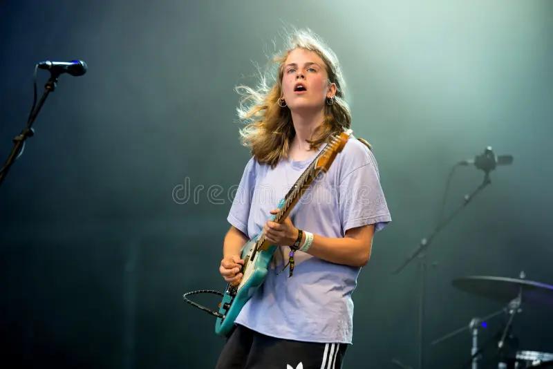Festiwal Latitude zyskał nowe gwiazdy: The Vaccines, CMAT i Marika Hackman na liście artystów!