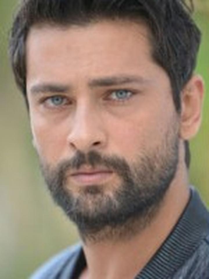 Onur Tuna i Yasemin Yazıcı