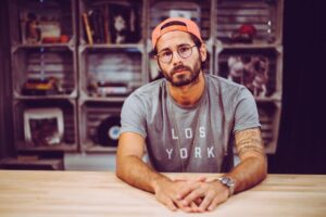 Jimek i jego muzyczna podróż przez historię polskiego hip-hopu