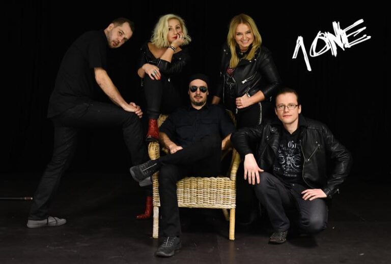 Odkrywamy historię zespołu 1one: nieznane fakty i ciekawe anegdoty z życia muzyków