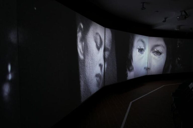 Ciemność w snach – co naprawdę oznacza i jak odkryć jej symbolikę?