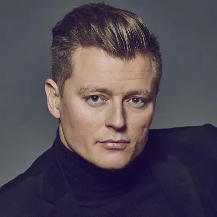 Rafał Brzozowski i jego hit "Nie mam nic": co kryje się za tekstem utworu?