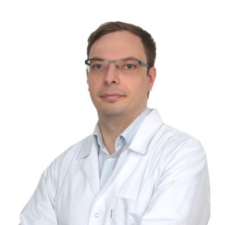 Profesor Adam Maciejewski