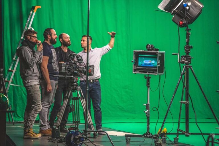 Sekrety planu filmowego: Odkrywamy elementy i procesy produkcji filmu