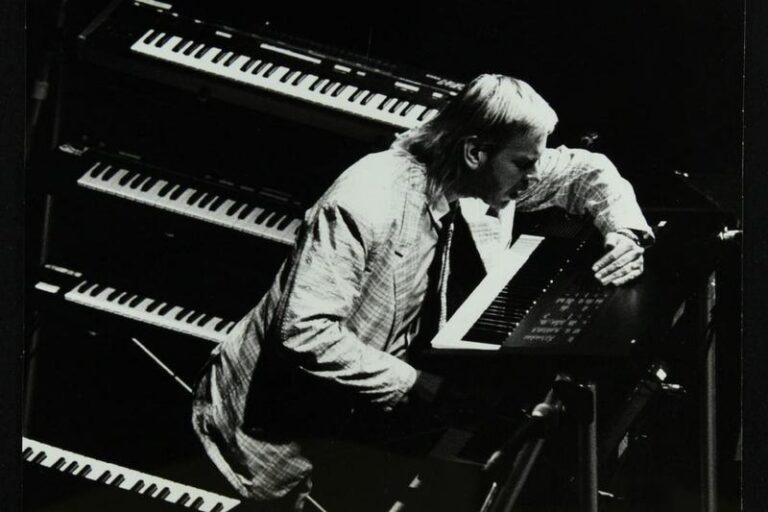 Rick Wakeman zaprasza fanów na swoją ostatnią solową trasę koncertową