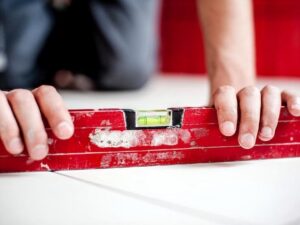 Filmiki reklamowe w krzyżówkach: odkryj nową erę marketingu online