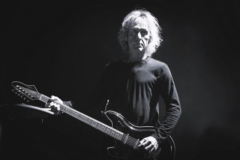 Nauka gry na gitarze dla dorosłych: jak znaleźć czas na pasję w życiu zawodowym i rodzinnym